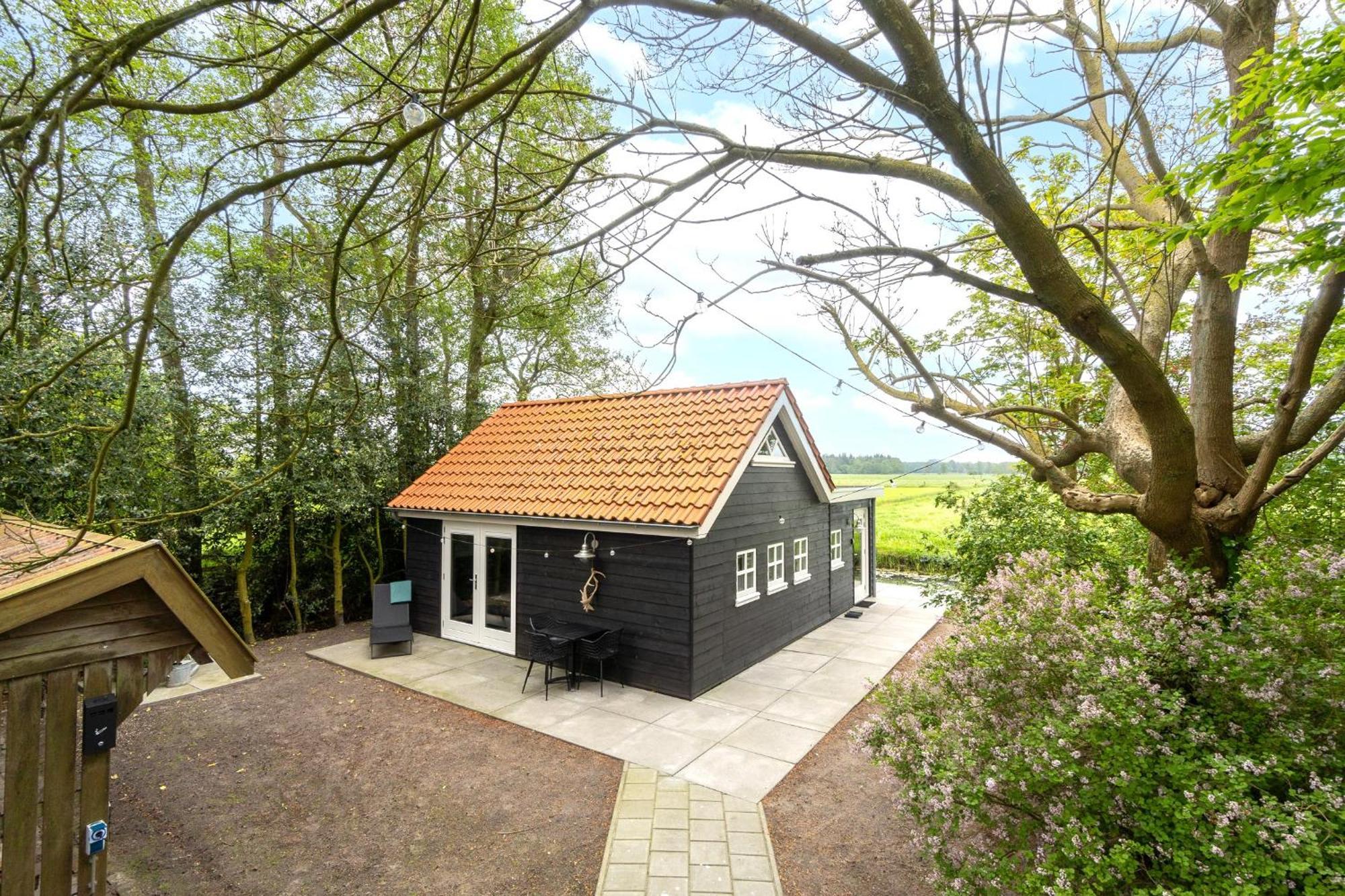 Prive In Een Bosrijke Omgeving Welkom Bij Gastenverblijf Het Ontsnapte Schaap In Jubbega Buitenkant foto